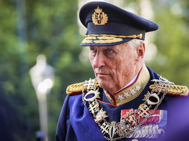 Kralj Norveške hospitaliziran u Španiji