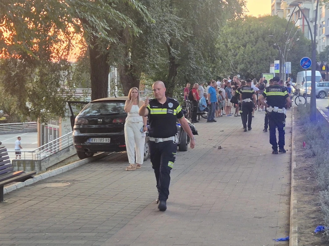 Kraljevo: Automobil pokosio majku s dvoje djece na pješačkoj stazi