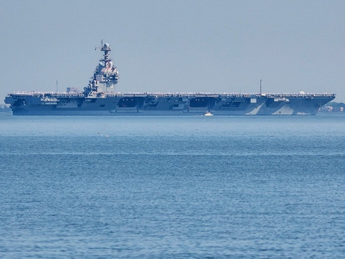 Kreće operacija "Južno koplje"? Najveći ratni brod na svijetu stigao na Karibe!