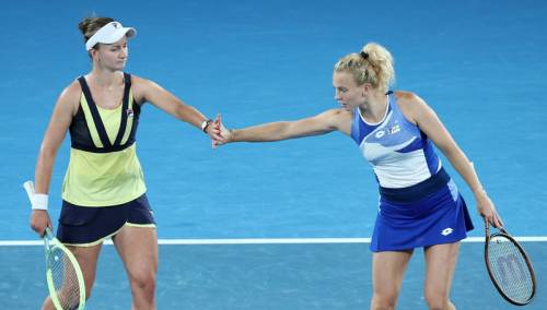 Krejcikova i Siniakova odbranile titulu na Australian Openu