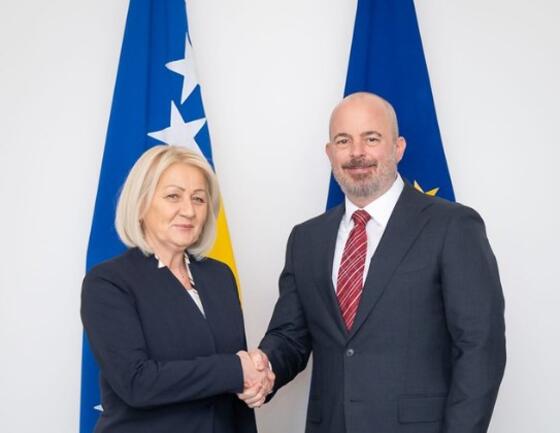 Krišto s Ginkelom razgovarala "posebno" o Južnoj interkonekciji