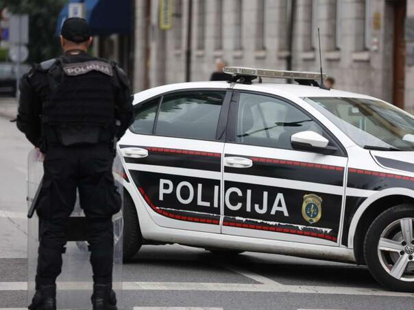 KS uvodi pomoćnu policiju i širi ovlasti komesara kroz izmjene zakona