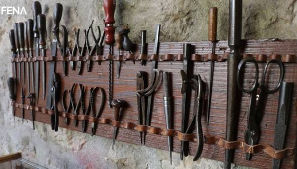 Kujundžijsko-zlatarski zanat kao kulturna baština u Brusa bezistanu