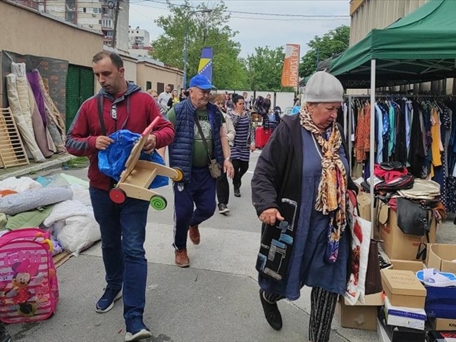 Kupujte simbolično, pomažite istinski: U subotu Humanitarni bazar Pomozi.ba