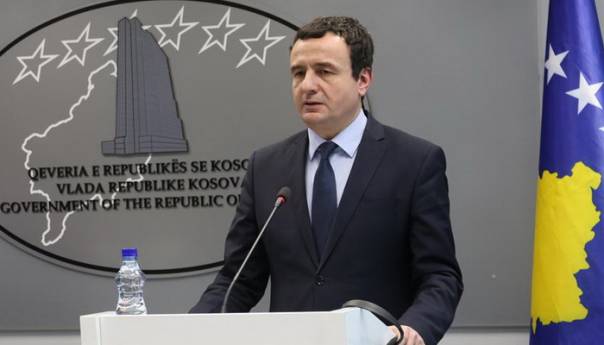 Kurti na prvoj sjednici Vlade Kosova smanjio plate sebi, ali i ministrima