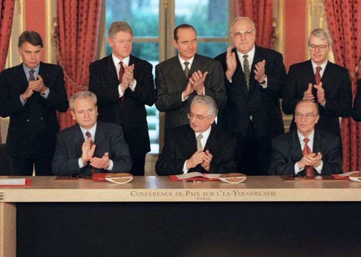 Kyiv Post: Ukrajina ne smije prihvatiti Dejton, Alija je bio primoran potpisati ga