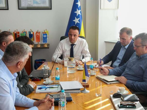 Lakić: Rudarima isplaćene zaostale plate, slijedi zbrinjavanje