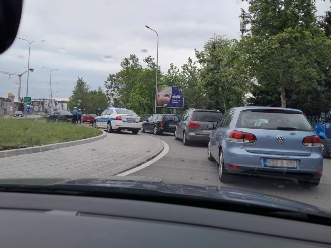 Lakši udes u Banjaluci, formirane gužve
