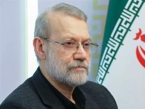 Larijani: Regija će ostati u mraku bude li SAD ciljao infrastrukturu