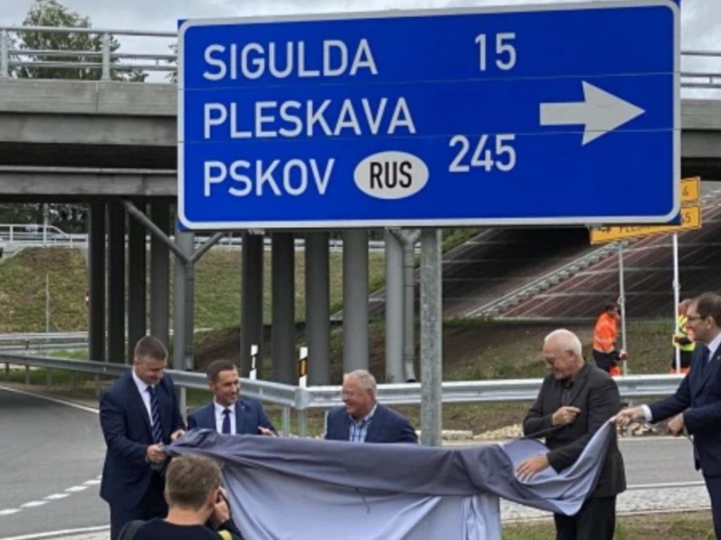 Latvija uklanja putokaze prema Rusiji i Bjelorusiji: "Više nisu potrebni"