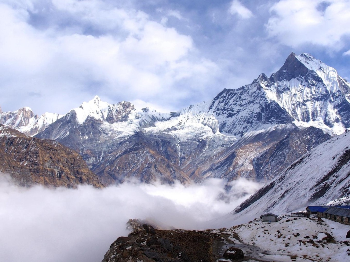 Lavina zatrpala bazni kamp u Nepalu: Pronađena tijela dvojice planinara