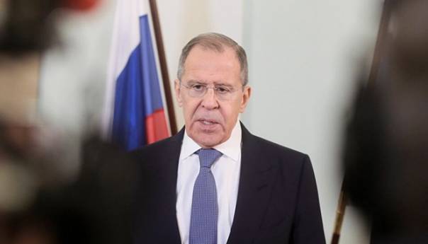 Lavrov pozvao na prekid sukoba na granici Jermenije i Azerbejdžana