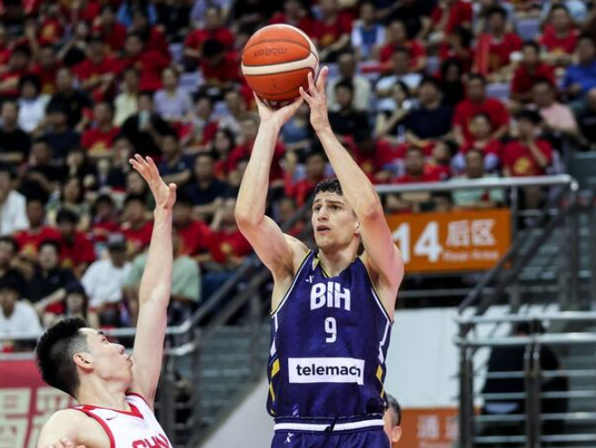 Lazić nakon otkazanog nastupa: Ne mogu biti dio ovakvog sistema