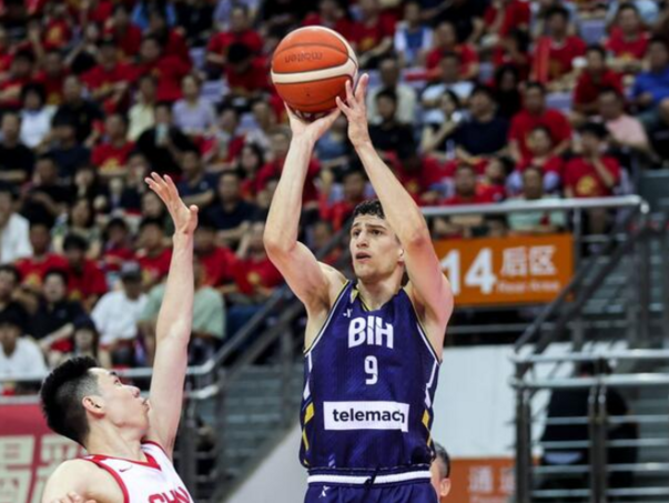 Lazić nakon otkazanog nastupa: Ne mogu biti dio ovakvog sistema