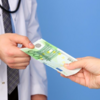 Lažni doktor uhapšen u Osijeku, uzimao novac i zlato žrtvama