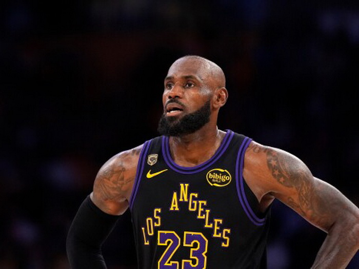 LeBron James blizu odluke o nastavku karijere, ali i odlasku iz Lakersa