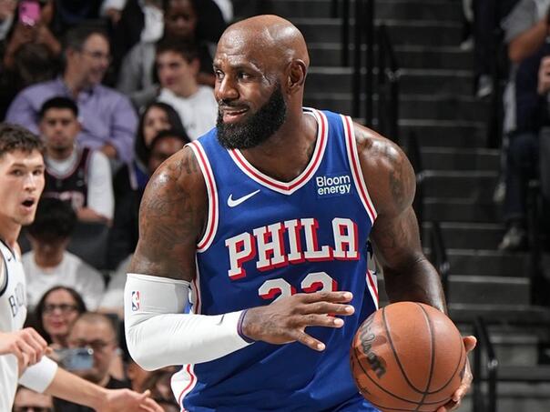 LeBron James debitovao za novi tim, pogledajte najbolje poteze