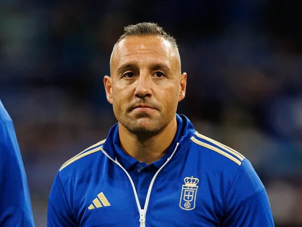 Legendarni Santi Cazorla objavio kraj karijere