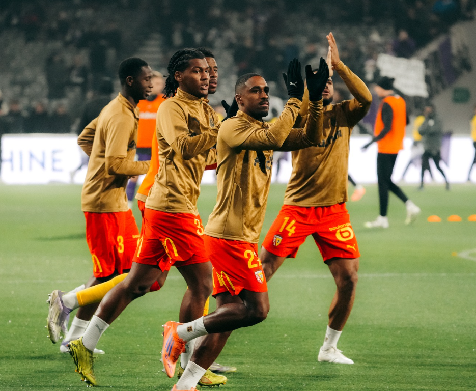 Lens slavio u Toulouseu i pobjegao PSG-u na vrhu