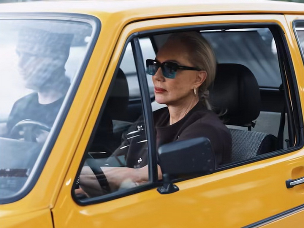 Lepa Brena: Opet ja i moj golf kec, kao da i dalje čujem onaj zvuk motora iz Sarajeva