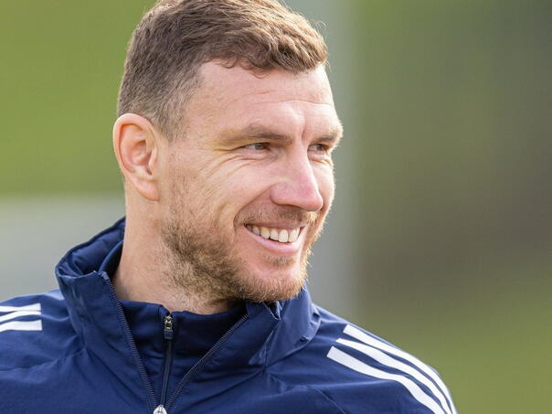 Odlična vijest za Barbareza iz Njemačke: Džeko je spreman!