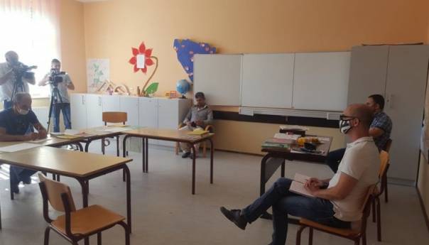 Liplje: Roditelji odlučni u zahtjevu da djeca izučavaju bosanski jezik