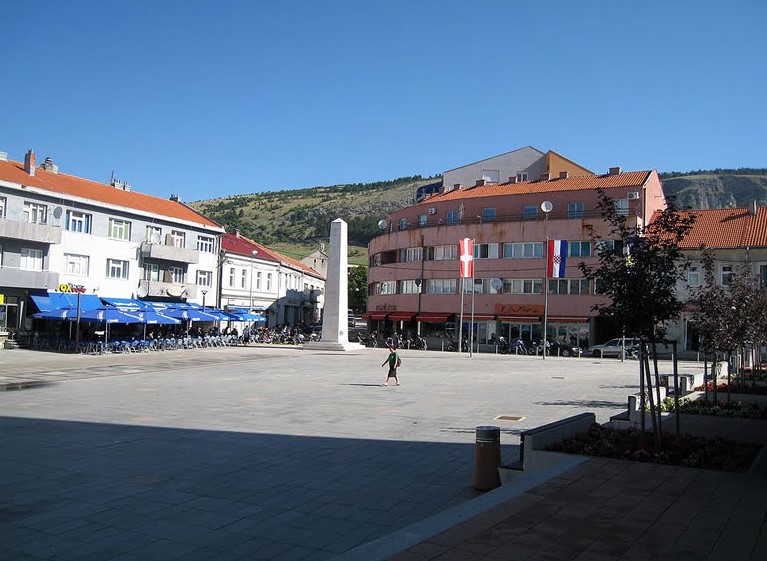 Livno: Potvrđena optužnica zbog prijetnji bratu i nedozvoljenog oružja