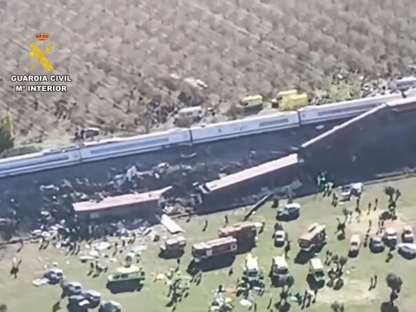 Ljudska greška uzrok tragedije u Španiji, stižu snimci iz zraka
