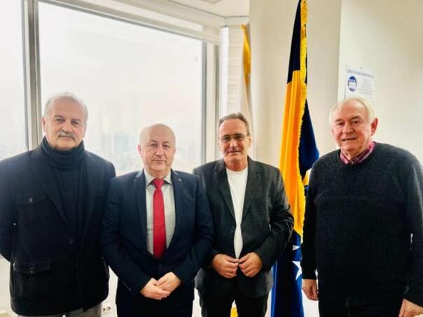 Lokmić sa predstavnicima JOB-a: Niko ne smije dirati u prava boraca