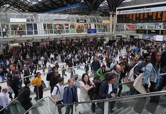 London paraliziran štrajkom radnika metroa, pogođeni milioni putnika