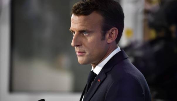 Macron doputovao u Bejrut, traži urgentnu pomoć za Liban