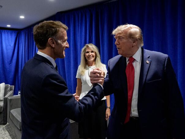 Macron i Trump dogovorili zajedničko djelovanje: Fokus na Hormuz i Ukrajinu
