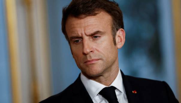 Macron poručio da demonstracije neće zaustaviti reforme