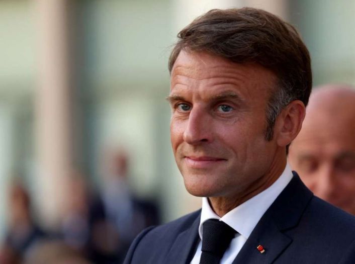 Macron pozvao na normalan protok kroz Hormuz