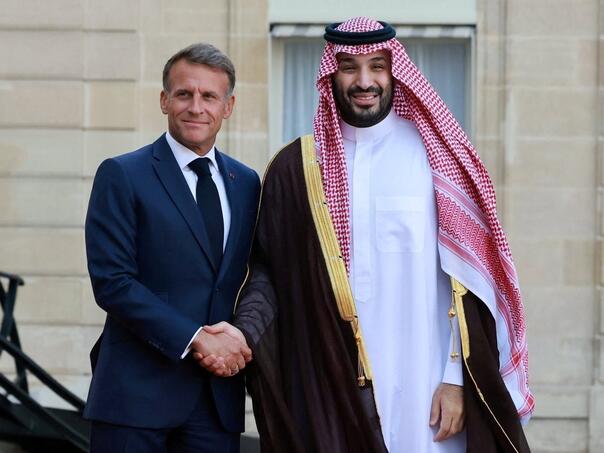 Macron u Elizejskoj palači dočekao saudijskog prijestolonasljednika