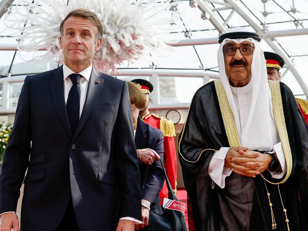 Macron započeo turneju po zemljama Zaljeva