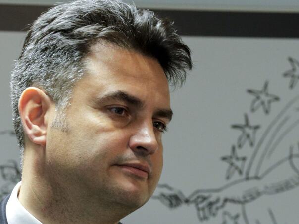 Mađar protiv Orbana: Može li "unutrašnji igrač" srušiti Fides?