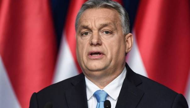 Mađarska daje veće ovlasti Orbanu?