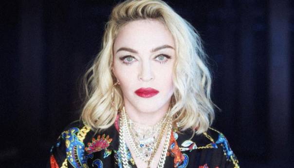 Madonna objavila da je imala koronavirus