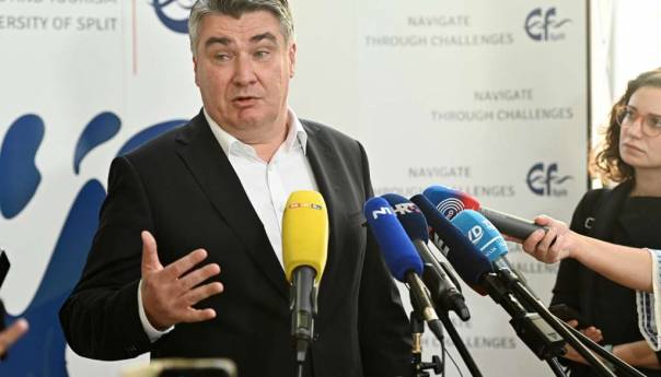 Majke Srebrenice: Milanović je fašista koji glumi demokratu