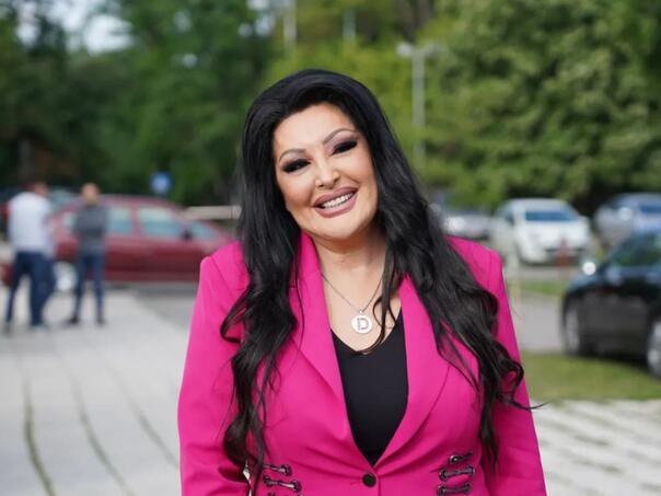 Malo ko zna šta je Dragana Mirković željela raditi prije pjevačke karijere