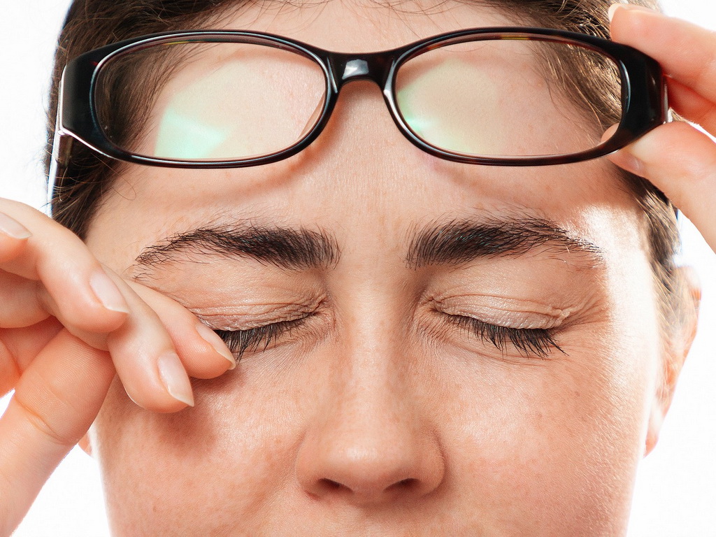 Malo poznati simptom raka oka mnogi zanemaruju