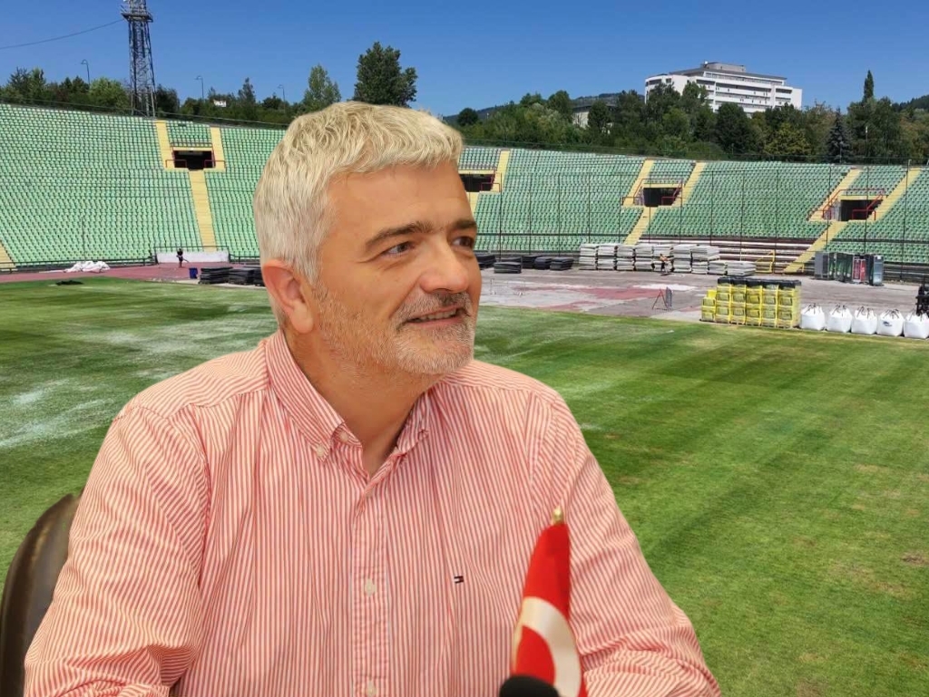 Mandić se obratio Džemidžiću, spomenuo i Vicu: Koga vi, ba, folirate?