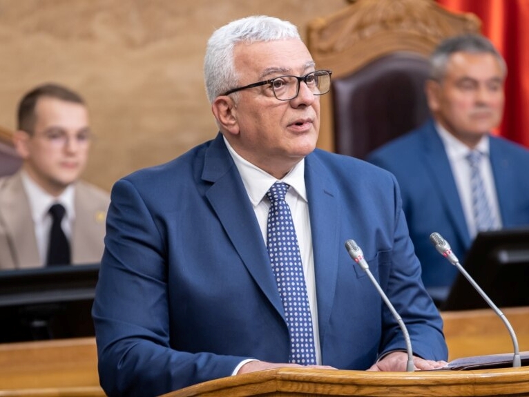 Mandić zbog Mladića uzdrmao vlast u Crnoj Gori: Spajićeva koalicija pred pucanjem