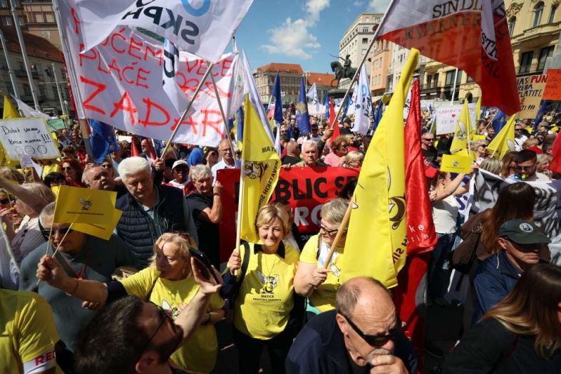 Masovni protest radnika u Zagrebu: Traže veće plate i penzije