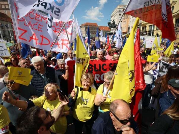 Masovni protest radnika u Zagrebu: Traže veće plate i penzije