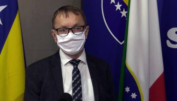 Maturski radovi online, vjerovatno će tako završiti i ova školska godina