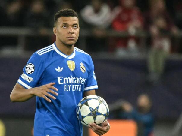 Mbappe se obratio novinaru nakon što je zabio četiri gola: "To vam je loše pitanje"