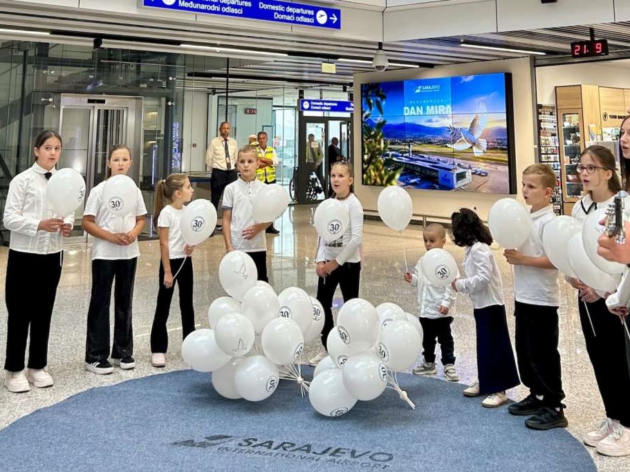 Međunarodni aerodrom Sarajevo se pridružio obilježavanju Međunarodnog dana mira