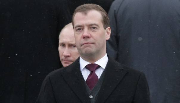 Medvedev: Bilo koje oružje, pa i nuklearno, može se koristiti za odbranu teritorija